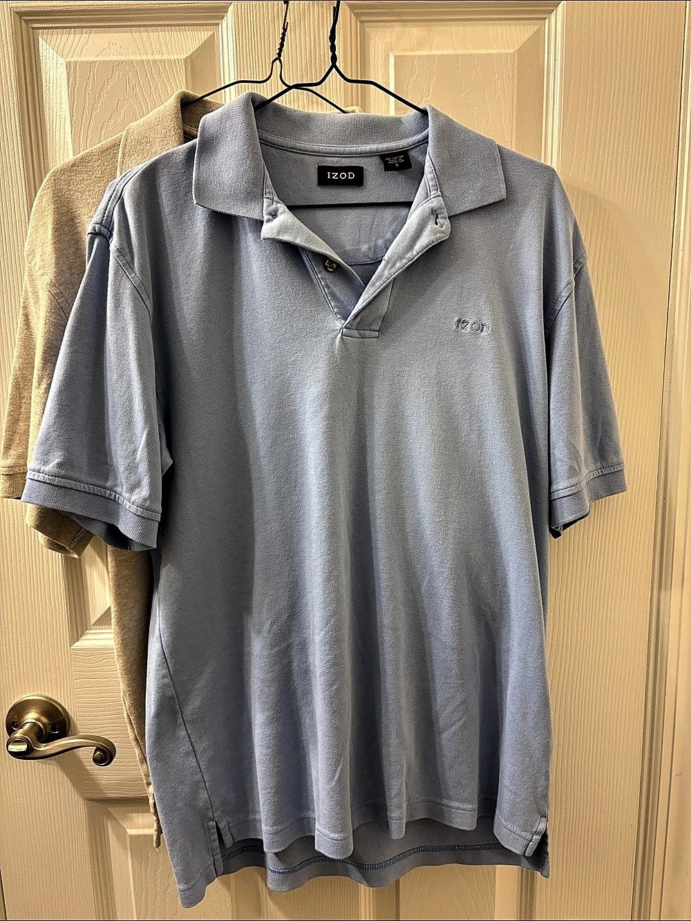 IZOD Classic Fit Cotton Polo Shirt in Blue & Tan Size Small (2 shirts)